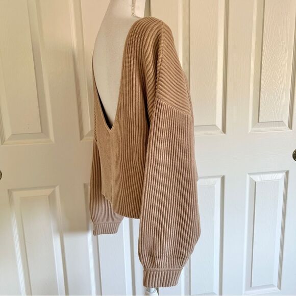Lunya Cozy Cotton Silk Reversible Pullover in Tranquil Tan Medium MSRP $258 - Picture 5 of 11